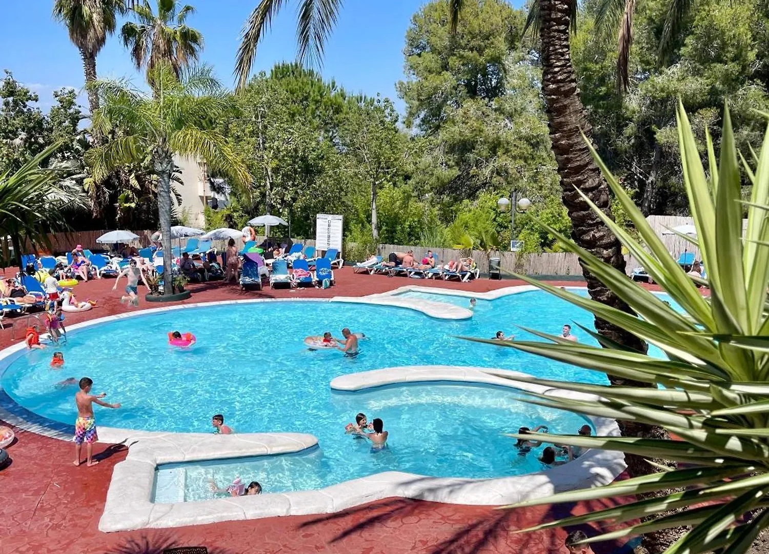 Apartbeach Festival Village Vistas Playa Y Piscinas Salou Apartment